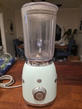 Smeg 50's Style Blender Green & Silver